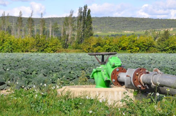 Le réseau d'irrigation s'étend à Caromb